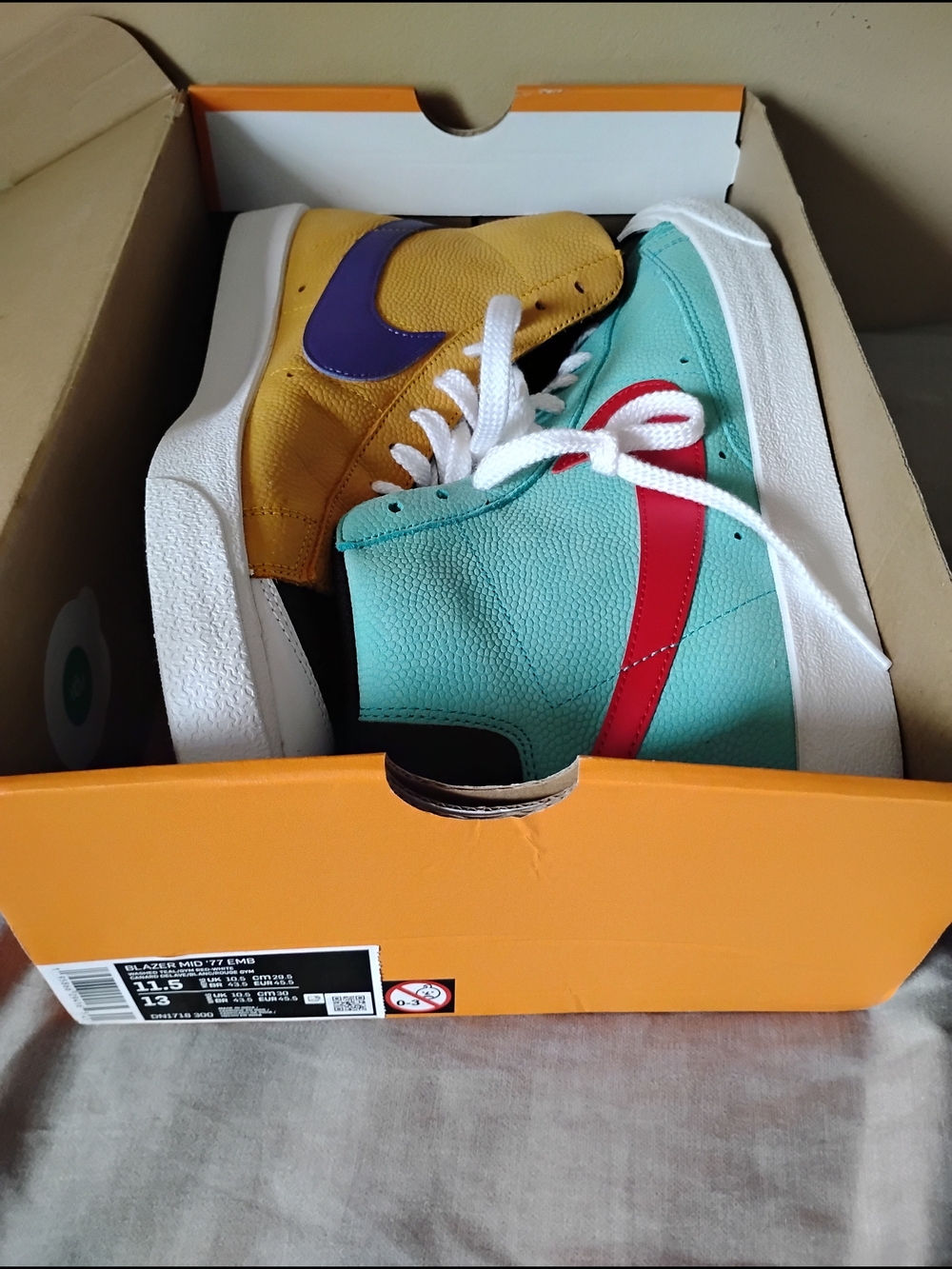 Nike Men Blazer MID' 77 EMB. Colorblock High-Top Sneakers - Multicolor - Picture 6 of 10